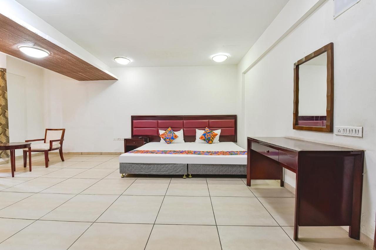 Fabhotel Gl Residency - Satellite Ahmadábád Exteriér fotografie